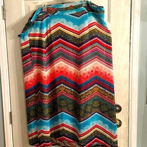 Cato 22/24 colorful chevron skirt